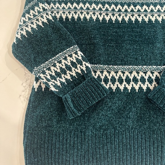 Super soft velvet emerald green sweater Christian Siriano New York Size:Large - Picture 5 of 6